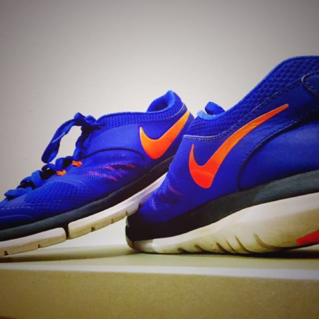 nike blue orange running shoes