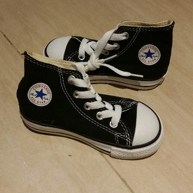 blue canvas converse
