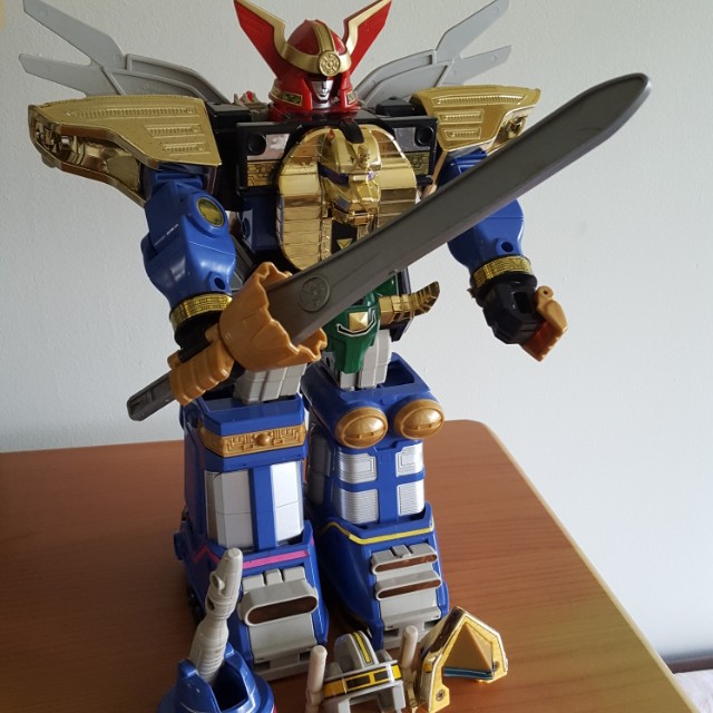 Deluxe store zeo megazord
