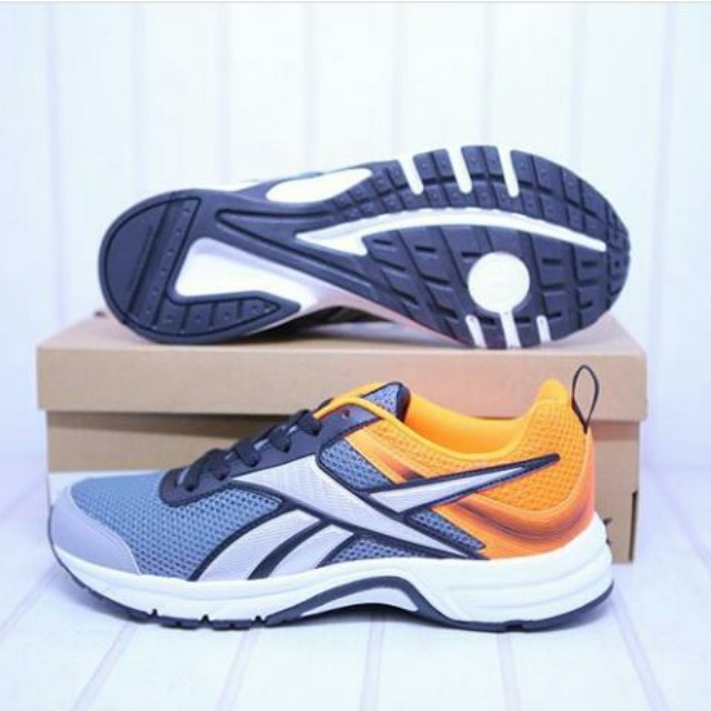 Sepatu reebok dual supreme clearance