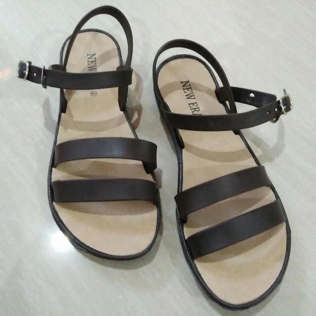 Sepatu Sandal Wanita New Era Fesyen Wanita Sepatu Di Carousell