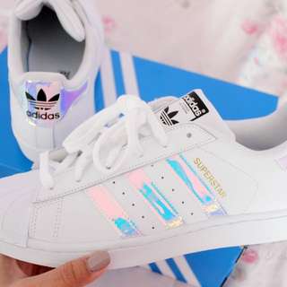 superstar holographic singapore