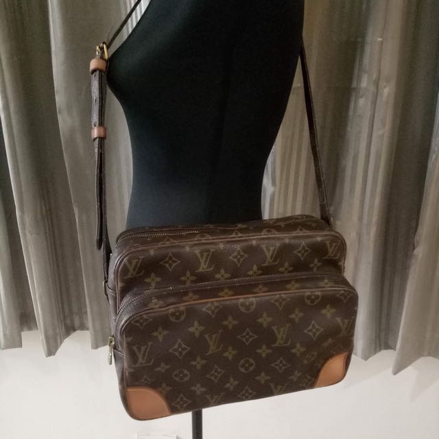 Louis Quatorze Sling Bag, Women's Fashion, Bags & Wallets, Purses & Pouches  on Carousell