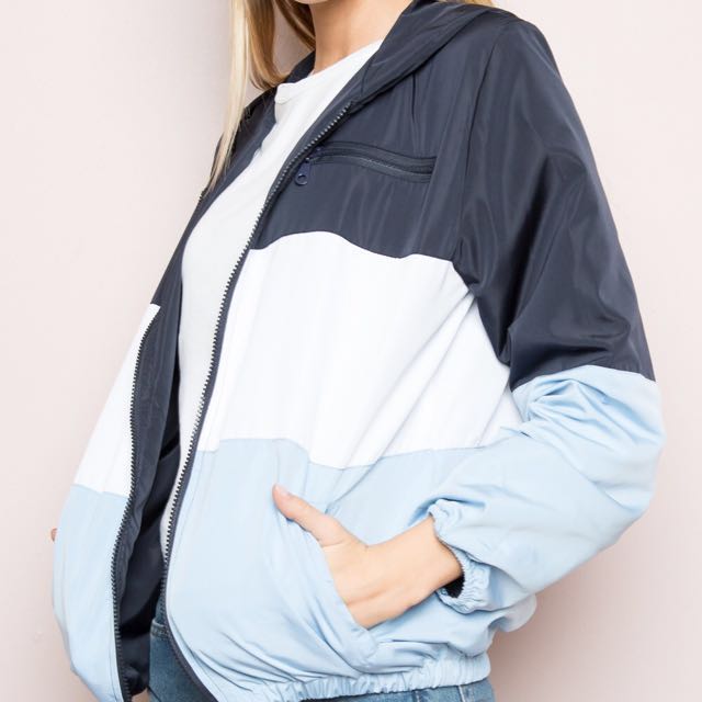 Brandy melville krissy windbreaker online