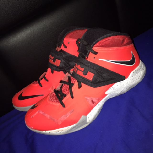 lebron soldier 7 black and red