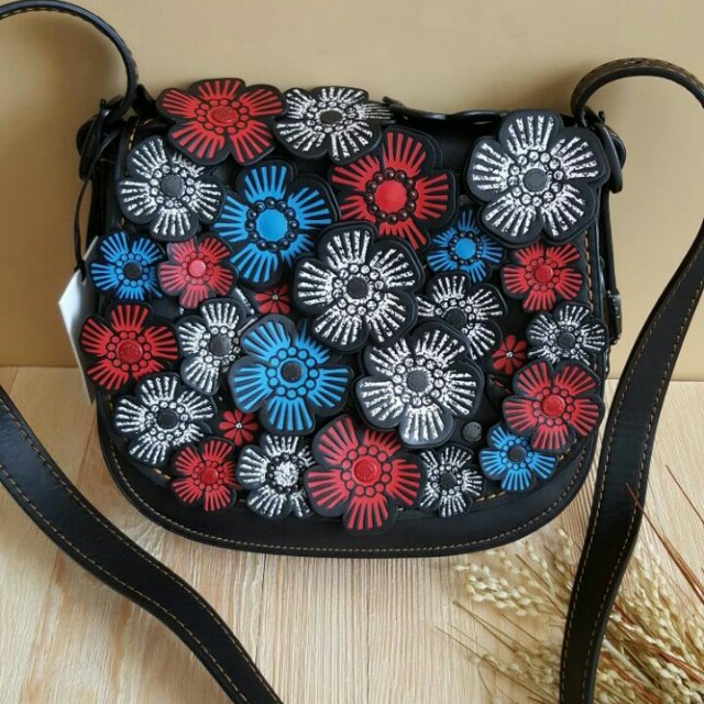 SOLD COACH Saddle Bag 23 Tea Rose I Barang Mewah Tas Dompet di Carousell
