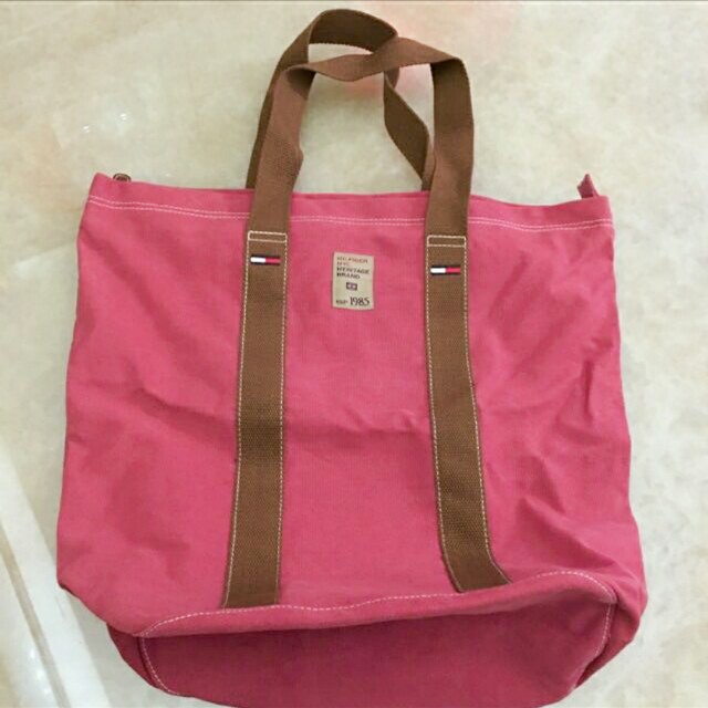 tommy hilfiger nappy bag
