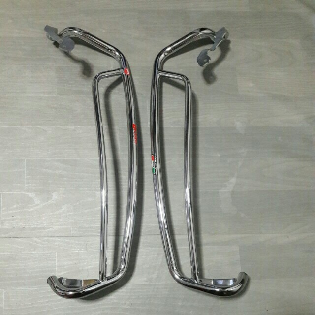 vespa gts 300 faco crash bar, Motorbikes, Motorbike Accessories on