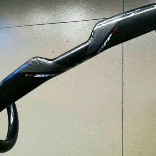 Zipp sl 70 aero bar, Peralatan Sukan, Basikal di Carousell