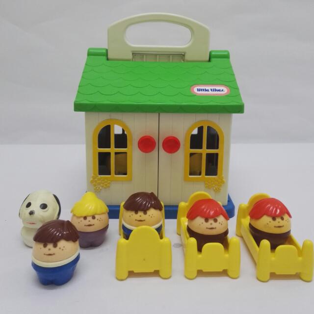 vintage little tikes playhouse