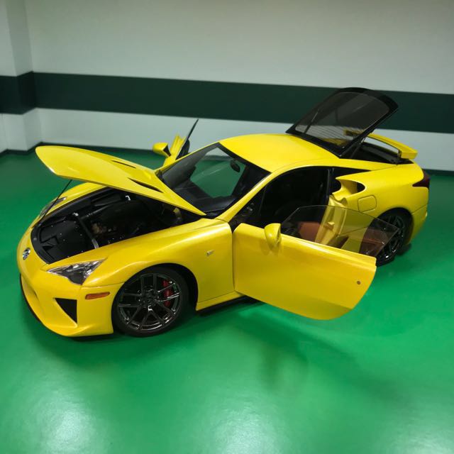 autoart lexus