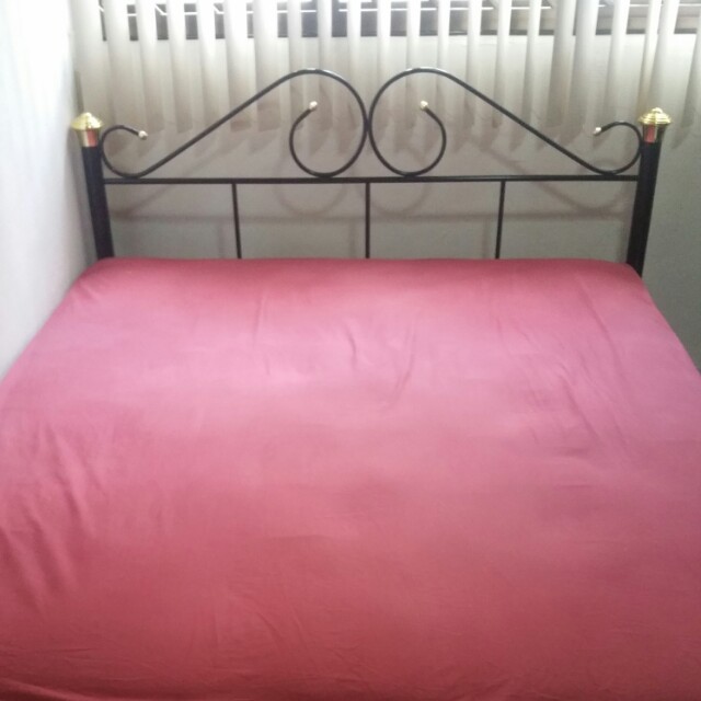 Bed Queen Size Black Colour Metal, Used Queen Metal Bed Frame