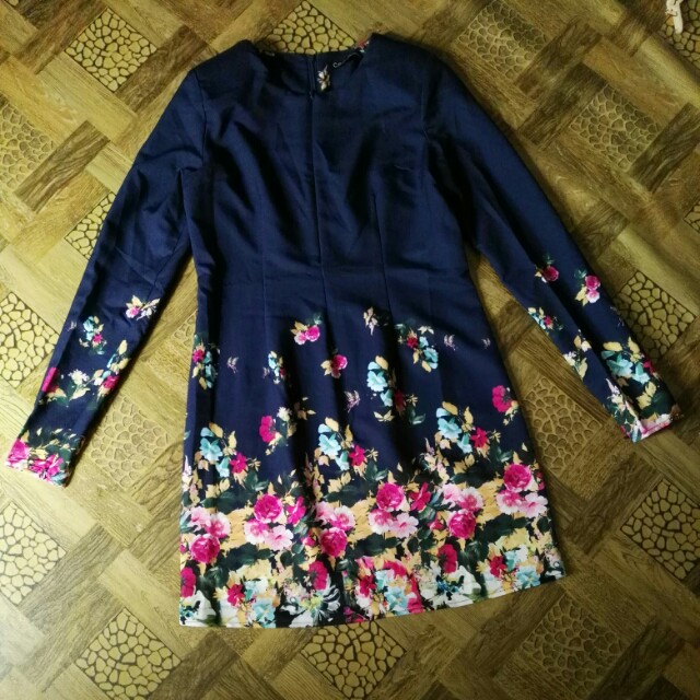 Cik Puan Gojes Cpg Muslimah Fashion Tops On Carousell