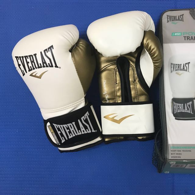 14 0z boxing gloves