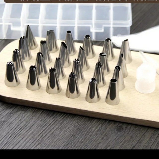 Icing / Piping / Frosting Nozzles, 24 pcs set, Hobbies & Toys