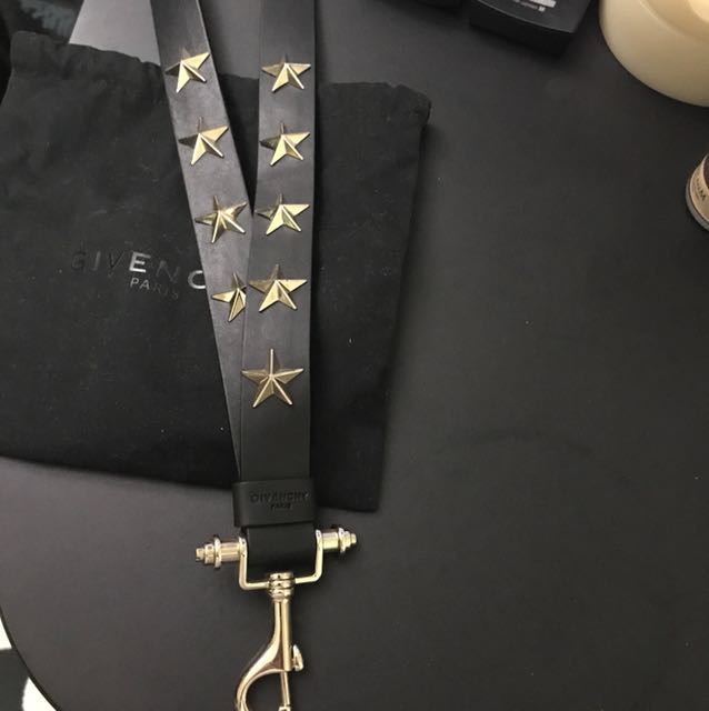Givenchy star studded necklace/keychain 