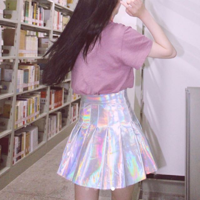 Holographic skirt outlet pink