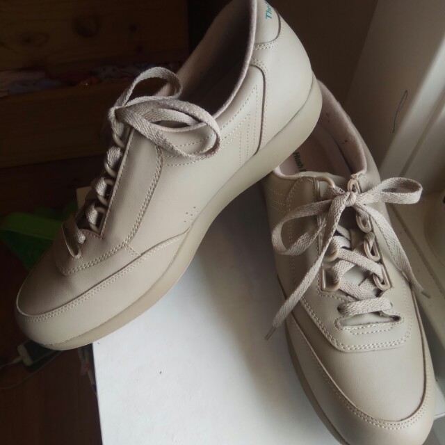 the body shoe classic walker