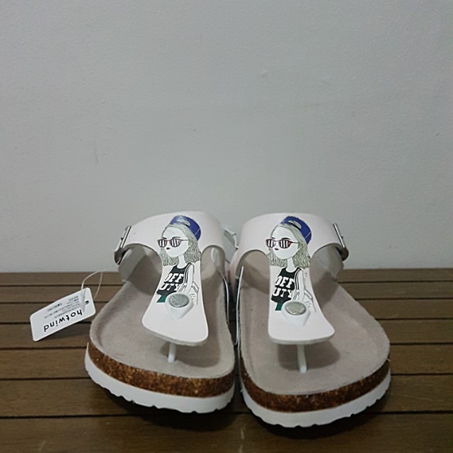 hotwind sandals price