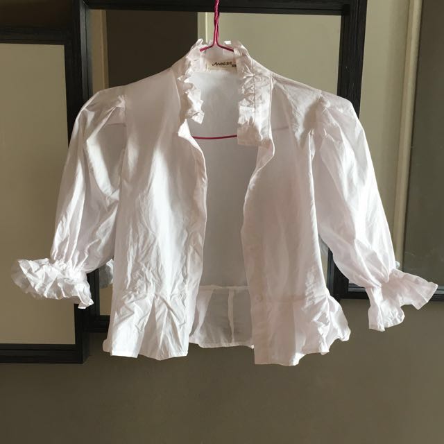 White bolero, Women's Fashion, Tops, Others Tops on Carousell