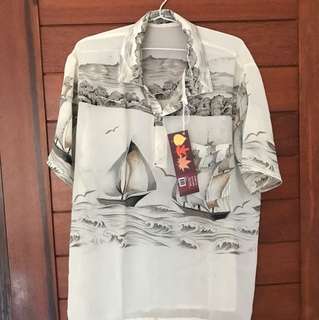 Kemeja lengan pendek brand Japan