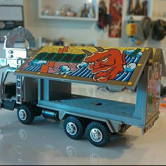 YONEZAWA TOYS (Japon) N°014 Mitsubishi Fuso Trailer Truck 1/60 Camion Citerne YONEZAWA TOYS (Japon) N°014 Mitsubishi Fuso Trailer Truck 1/60 Camion Citerne
