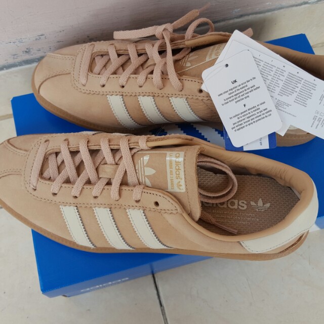 Adidas best sale bermuda tan