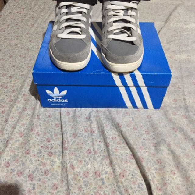 adidas originali varial mid, moda maschile, le calzature per carousell adidas originali varial mid, moda maschile, le calzature per carousell
