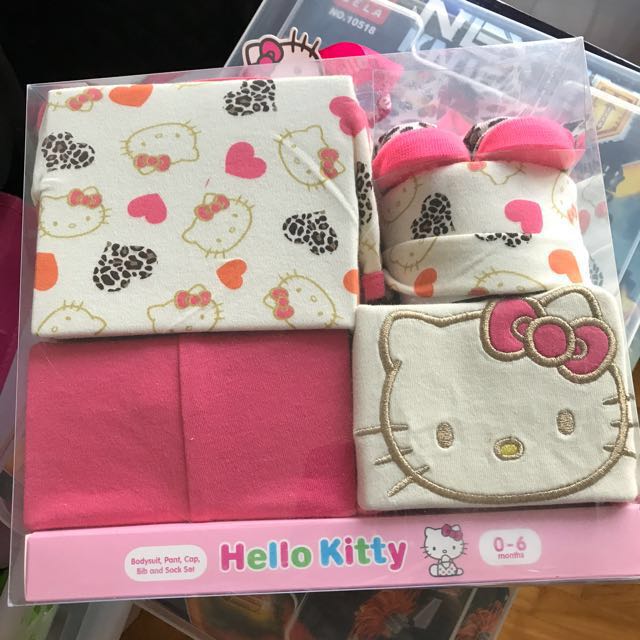 hello kitty newborn clothes