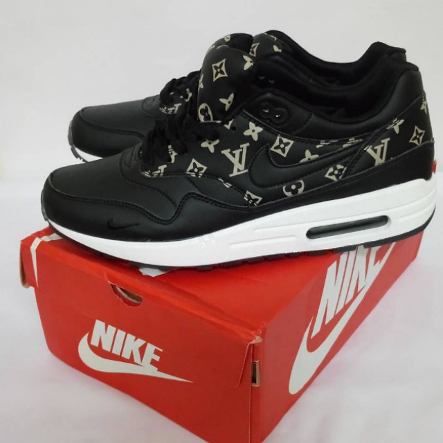 Air max deals supreme lv