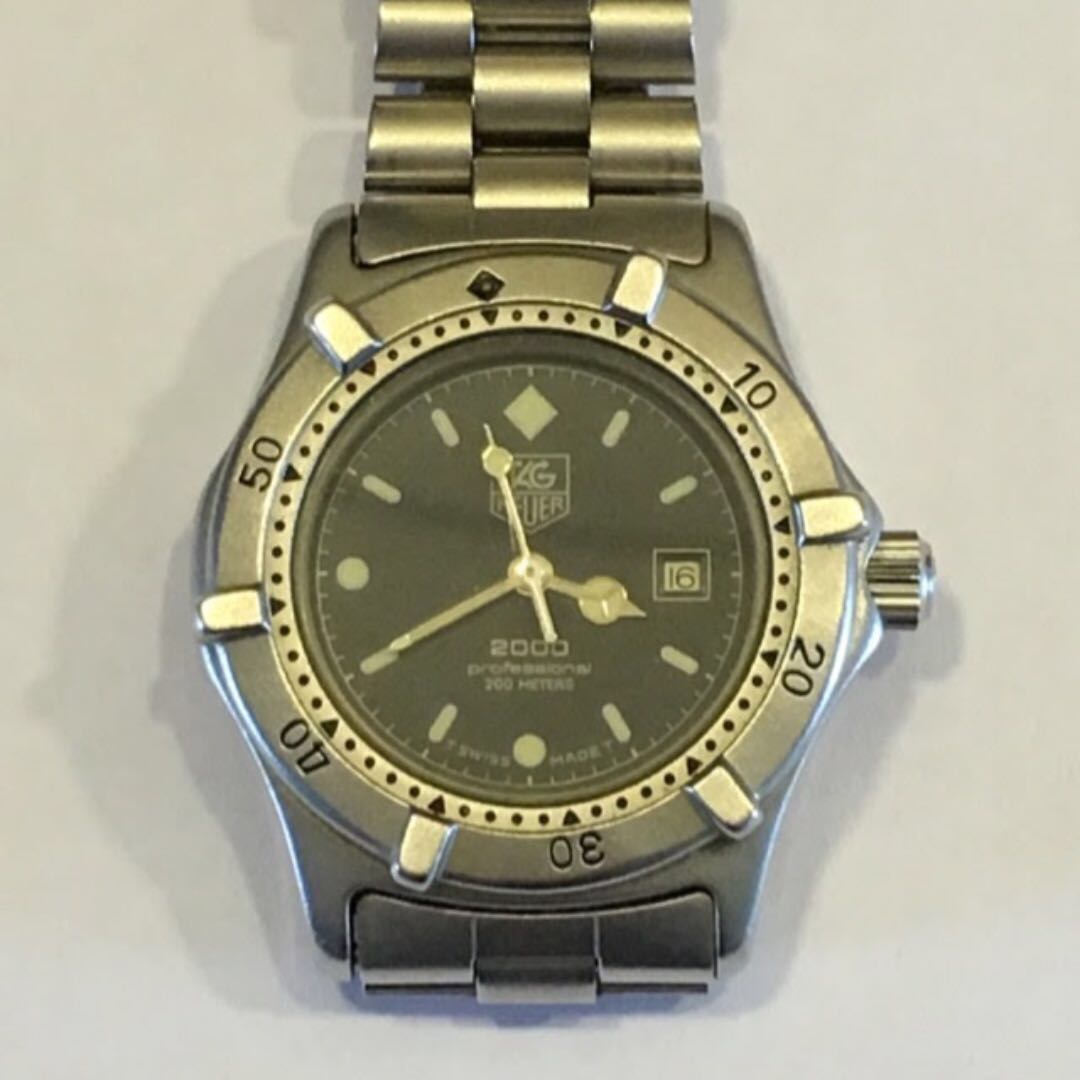 tag heuer classic 2000