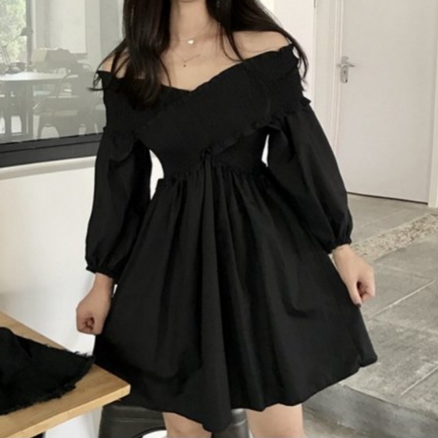 Off the shoulder babydoll dress outlet