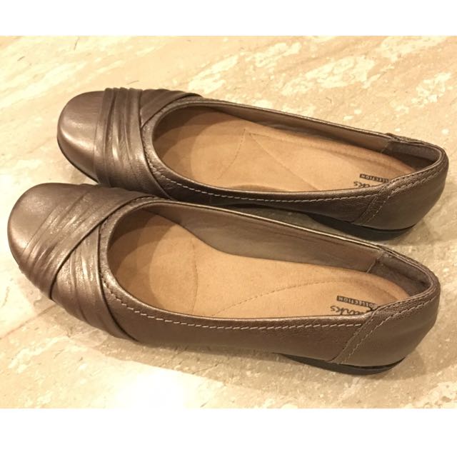 Clarks pixie flats store