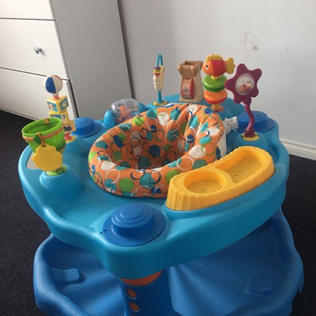 Baby factory change table store