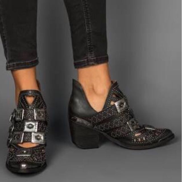 jeffrey campbell new