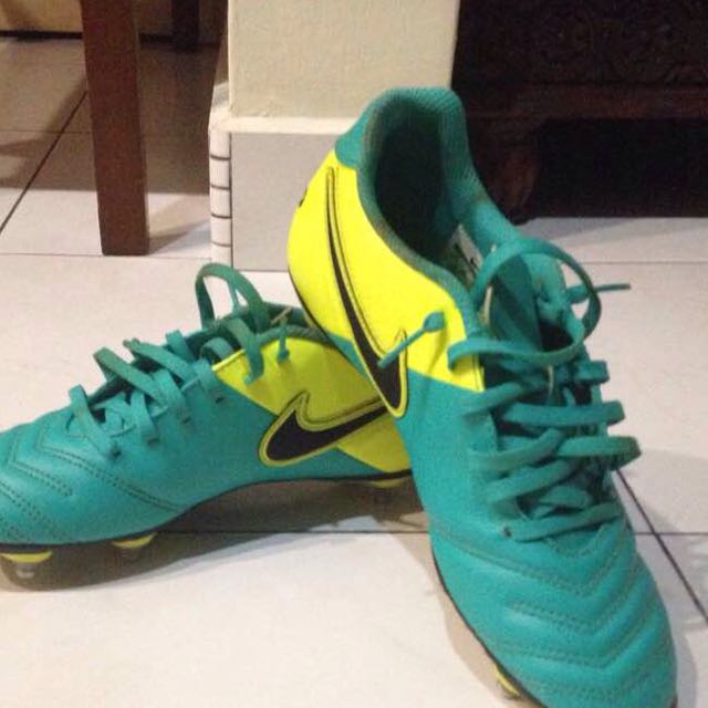 nike tiempo legend euro 2016