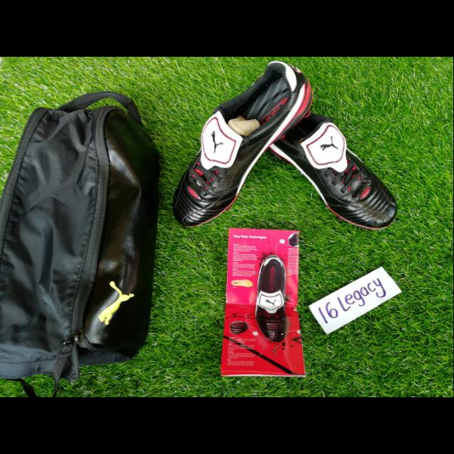 kasut bola puma king