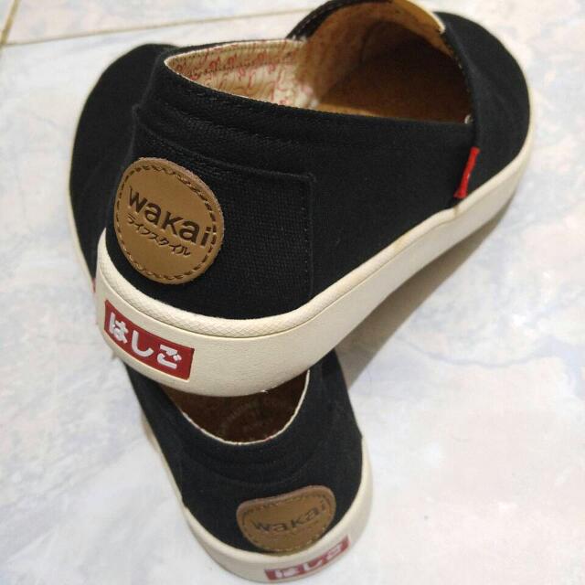 Sepatu Wakai Ori Fesyen Pria Sepatu Di Carousell
