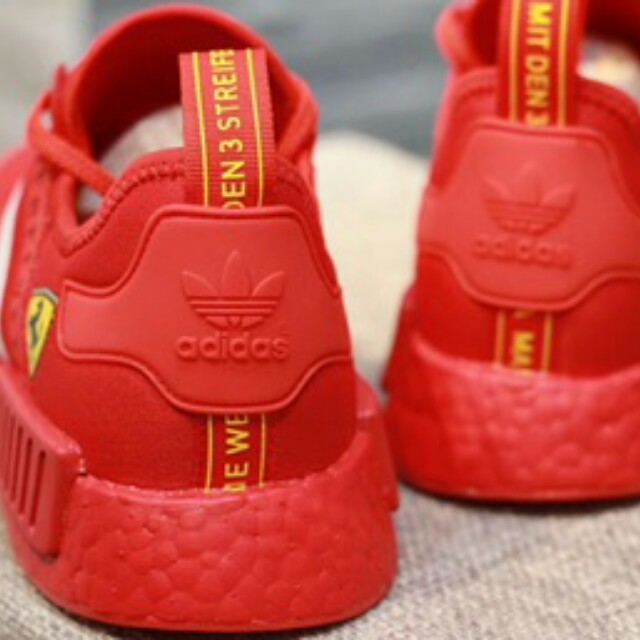 adidas nmd ferrari