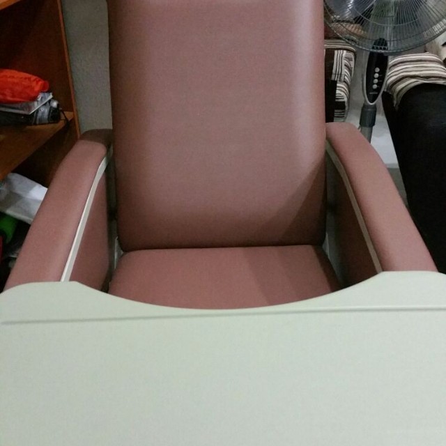 Geriatric Chair, Furniture & Home Living, Furniture, Chairs on Carousell