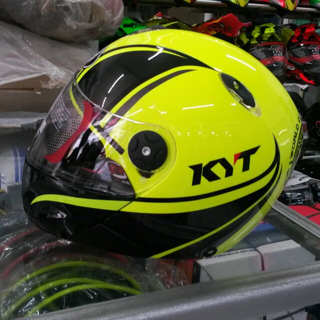  Helm  kyt  x  rocket  Motorbikes on Carousell