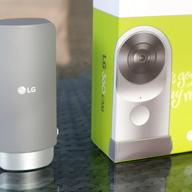 LG 360 Cam, Photography, Video Cameras on Carousell