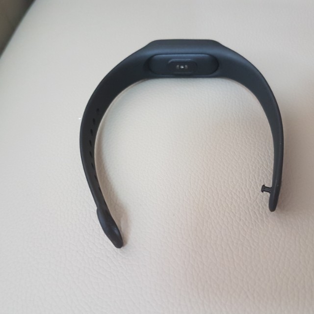 M2 shop fitness band