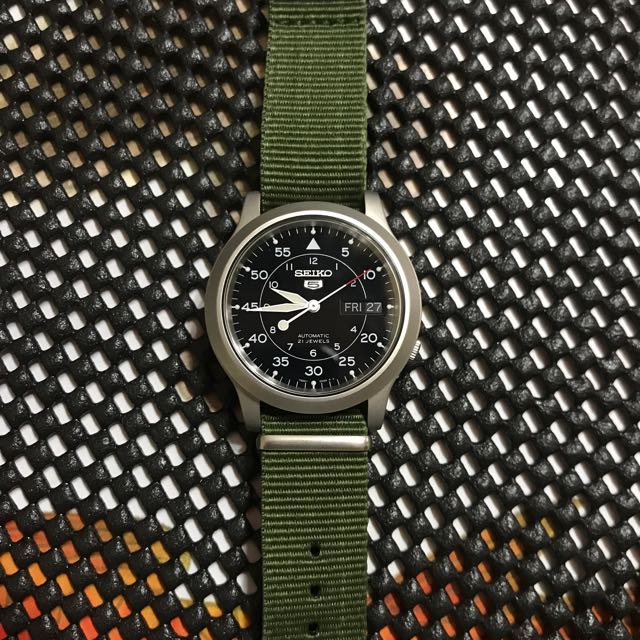 Seiko snk809 outlet green