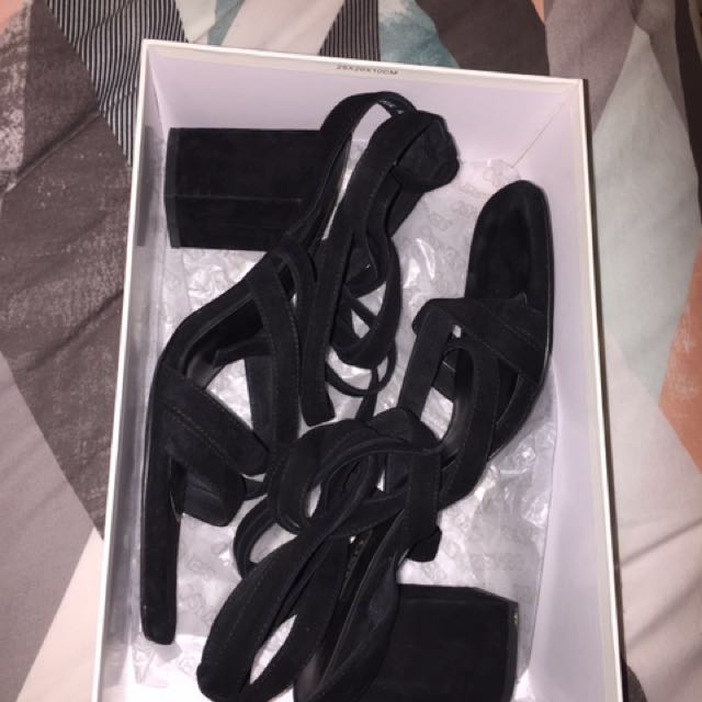 lace up heels size 11