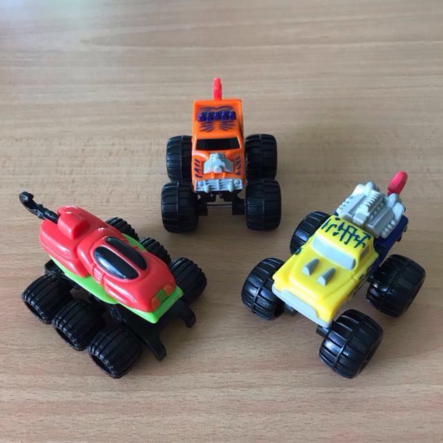 hot wheels attack pack