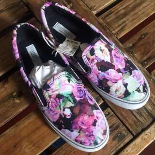 Aeropostale Floral Shoes