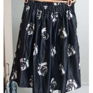 ROSE Flare Skirt