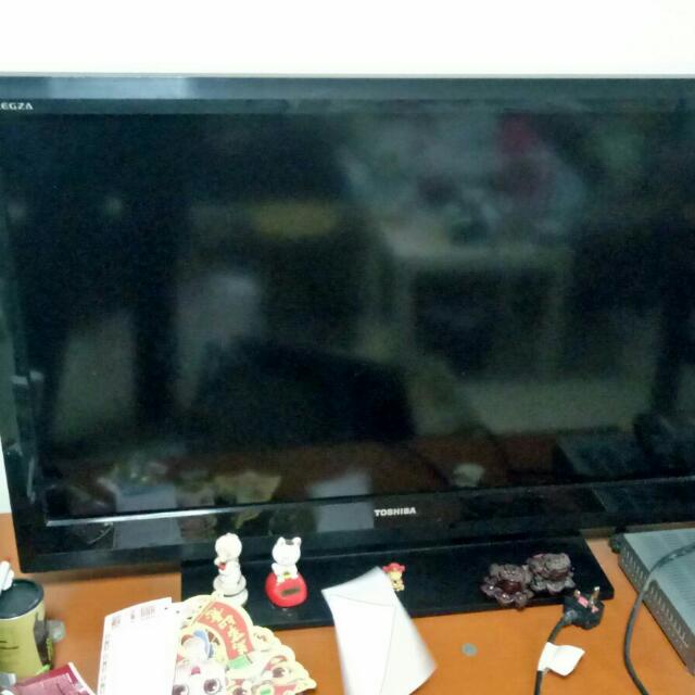 40" Toshiba TV, TV & Home Appliances, TV & Entertainment, TV on Carousell
