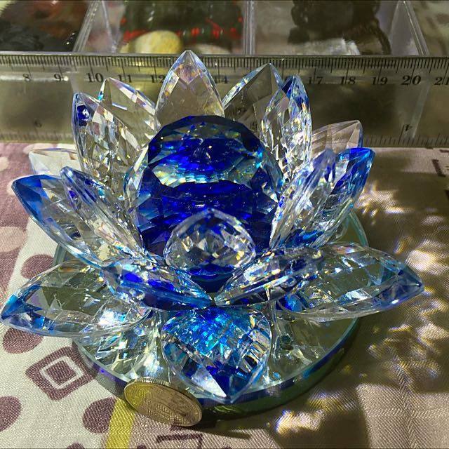 精美奥地利水晶莲花中型 来摆设 来供佛 水晶 玉 翡翠 菩萨 玉髓 龙 凤凰 玛瑙 雕刻 貔貅 葫芦 琉璃 Beauty Austria Crystal Lotus M Size Crystal Jade Jadeite Dragon Buddha Yusui Carve Agate Pixiu Liu Li Hulu Liuli Cheap Hot Sales